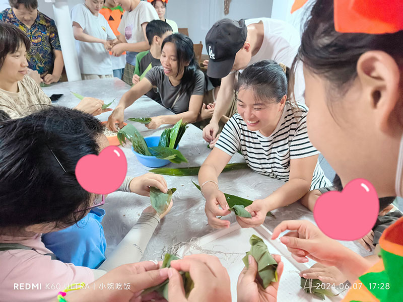 融爱同行，让星星的孩子走进阳光